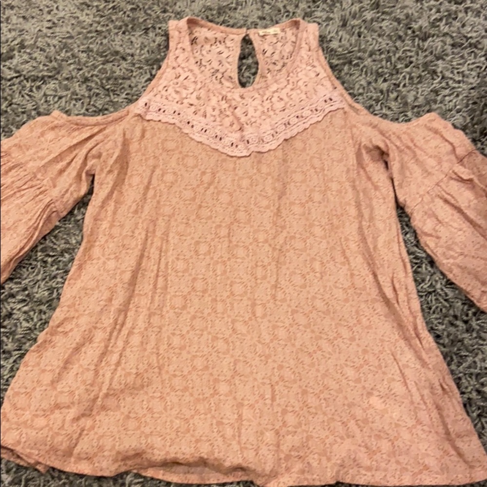 Hollister cold shoulder blouse